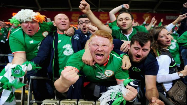 Republic of Ireland football fans 